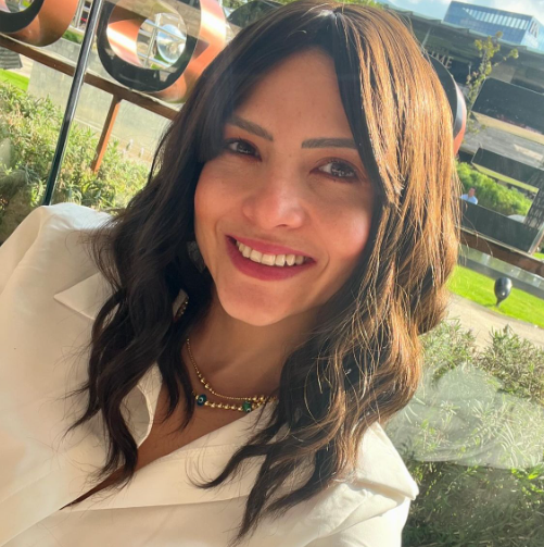 <em>Cristina A.</em>